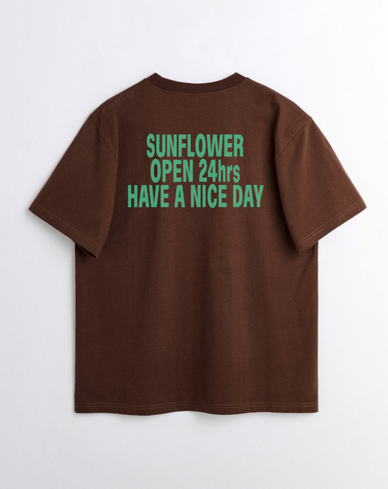 EASY HOURS TEE