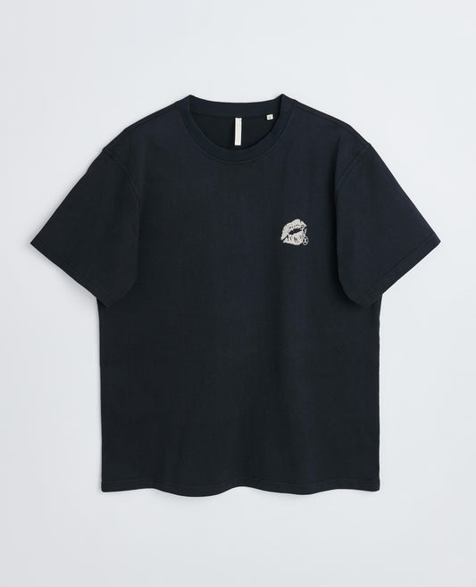 EASY STAFF TEE . BLACK