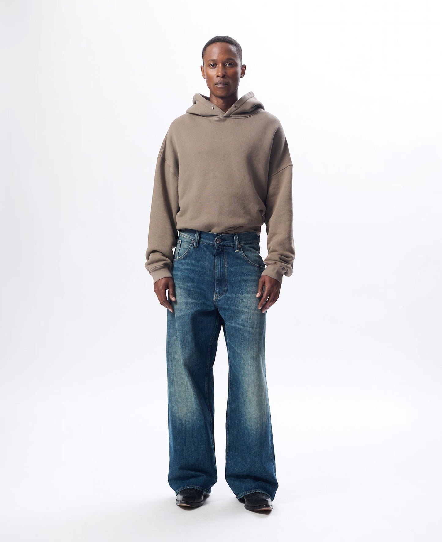 Super Wide