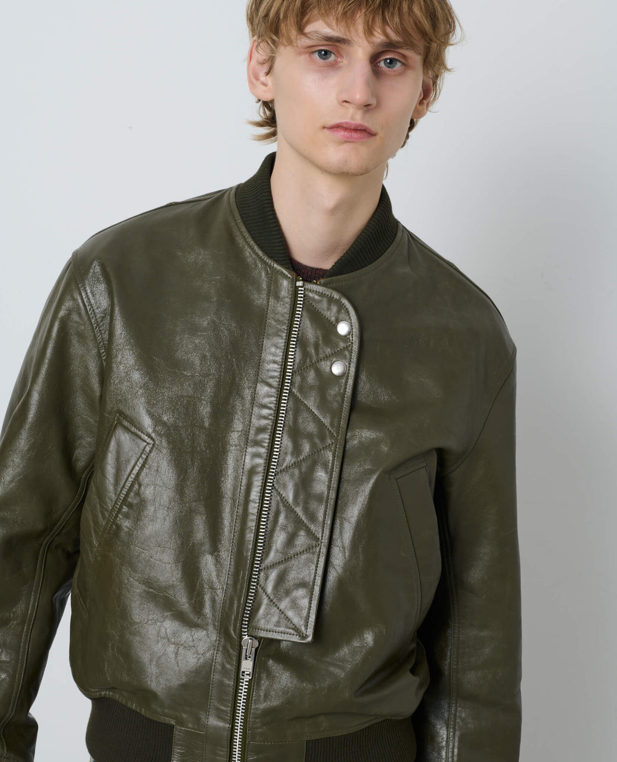 LEATHER FLIGHT JACKET