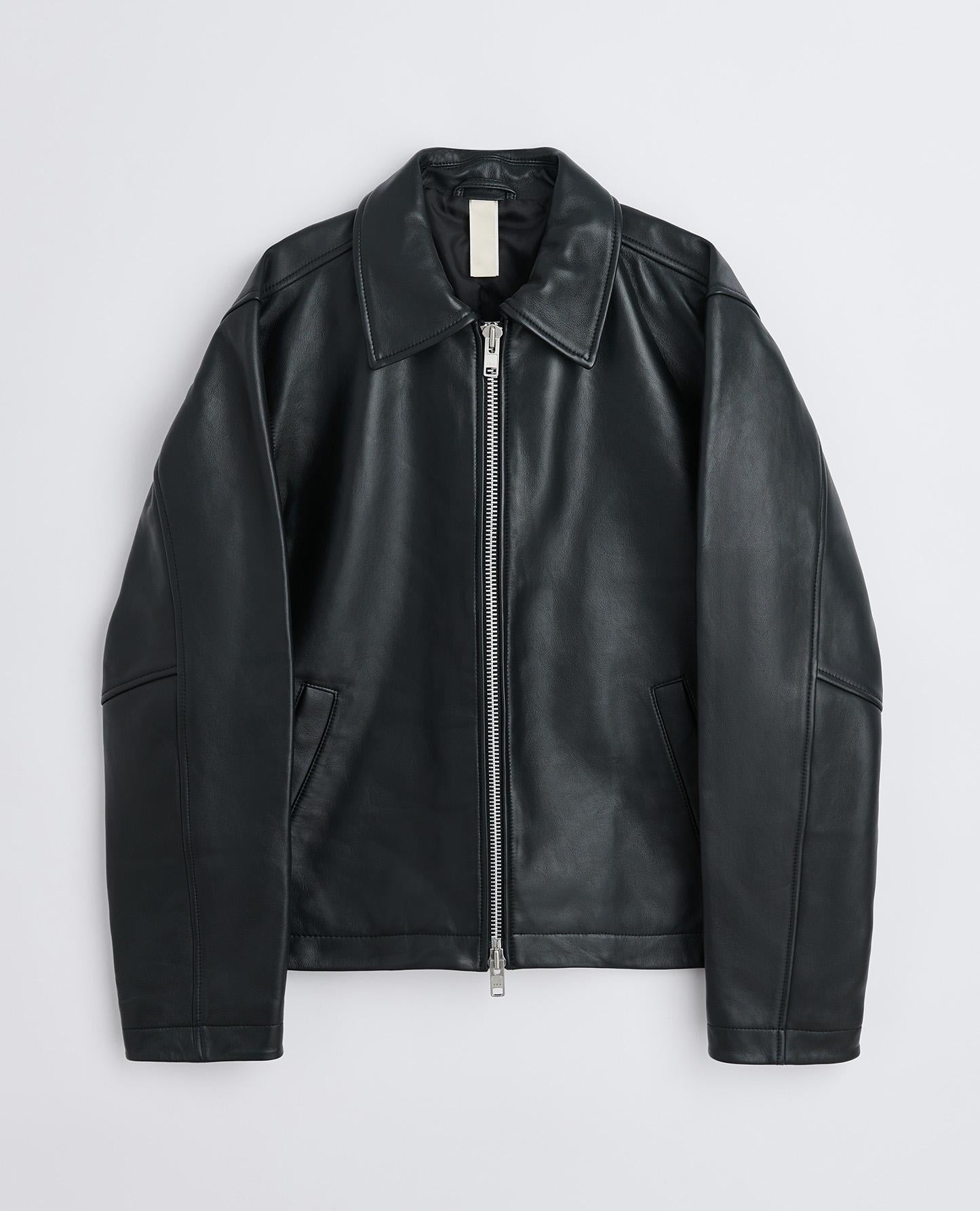 SHORT LEATHER JACKET . BLACK